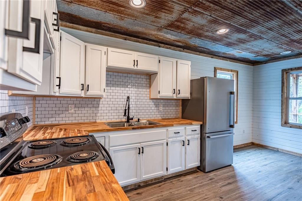 33 E Sugar Lake Cove — photo 19
