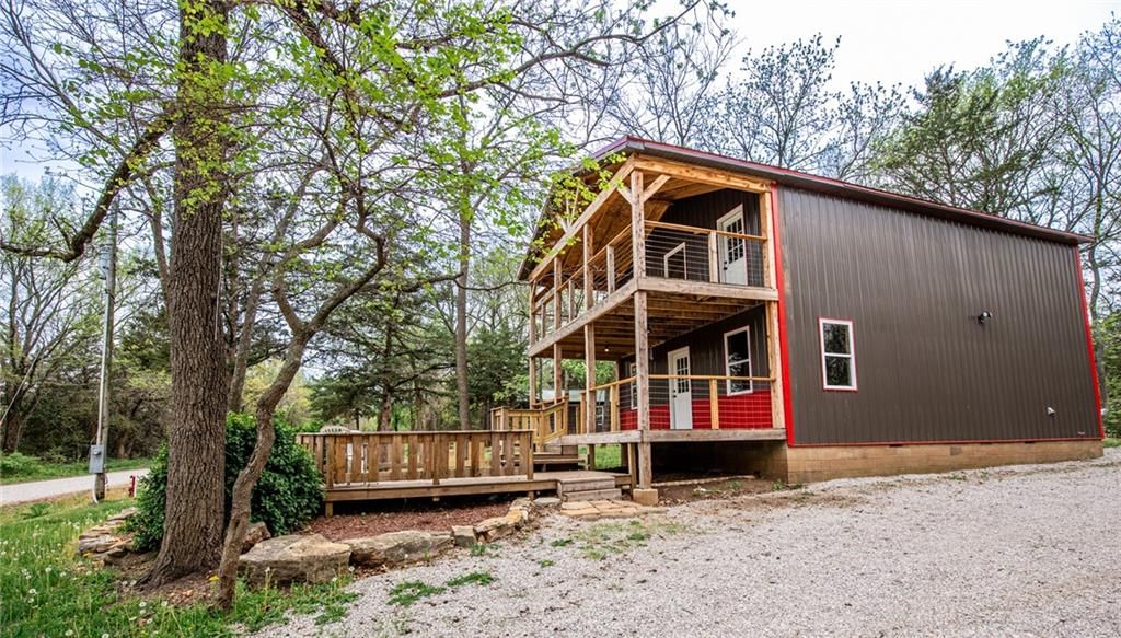 33 E Sugar Lake Cove — photo 4