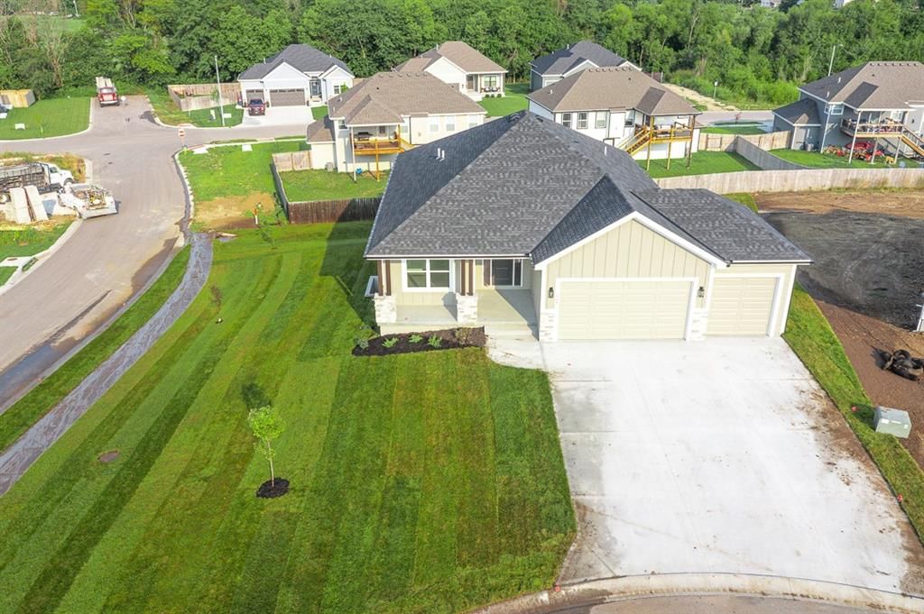 1708 Lolly Court — photo 32