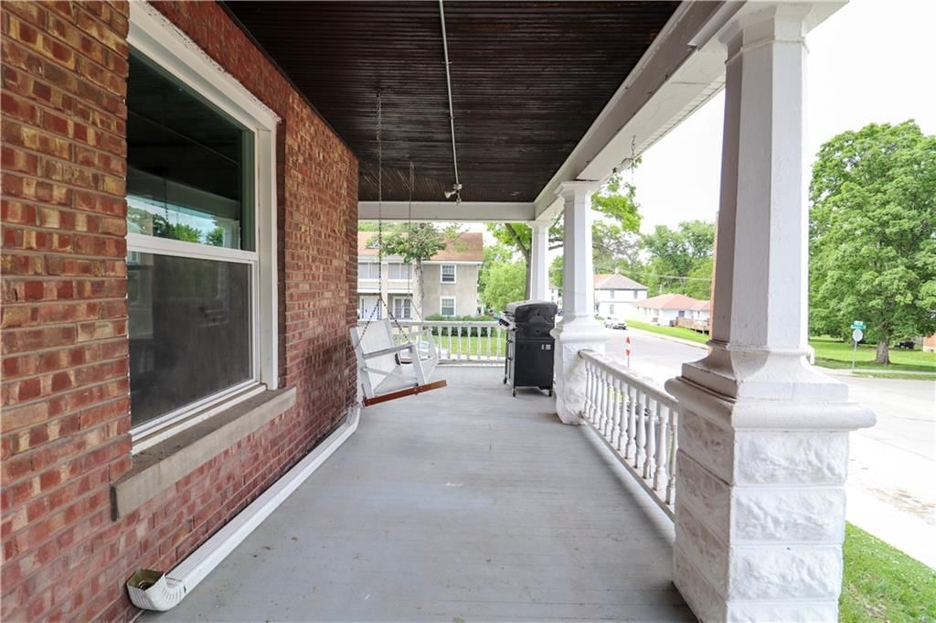 219 N 9th Street — photo 2