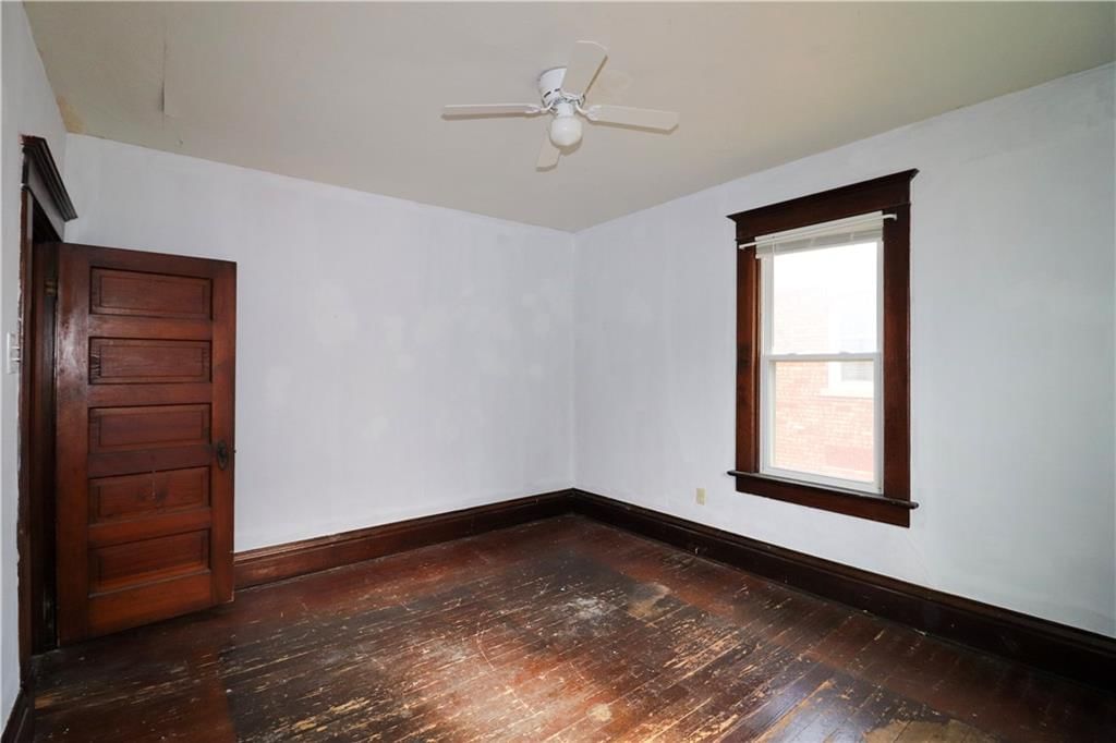 219 N 9th Street — photo 18