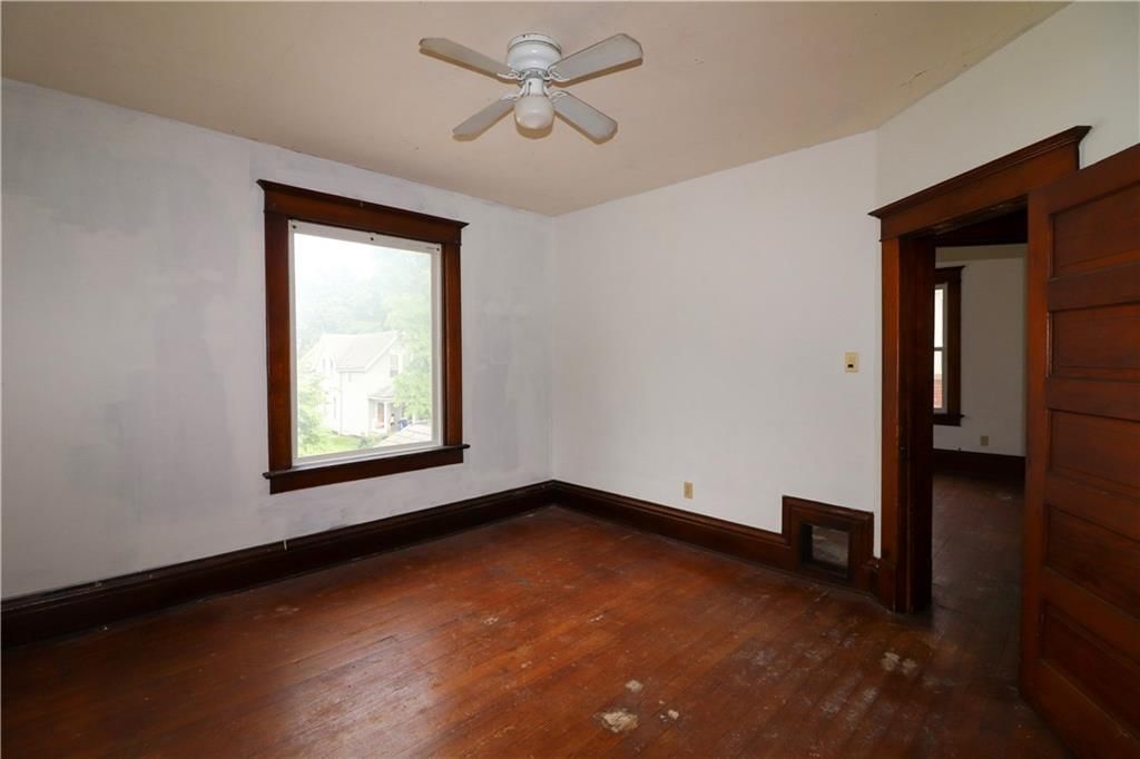 219 N 9th Street — photo 25