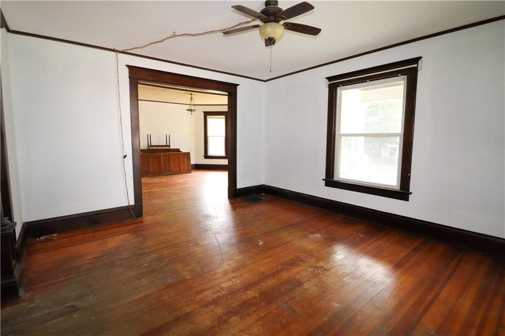 219 N 9th Street — photo 8