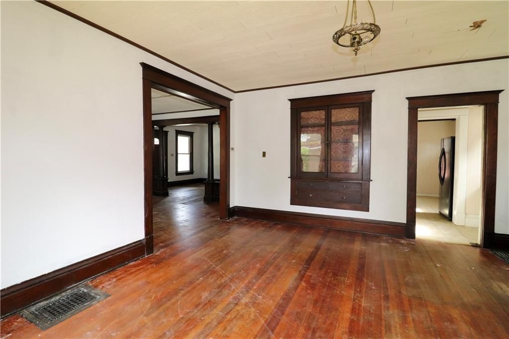 219 N 9th Street — photo 10