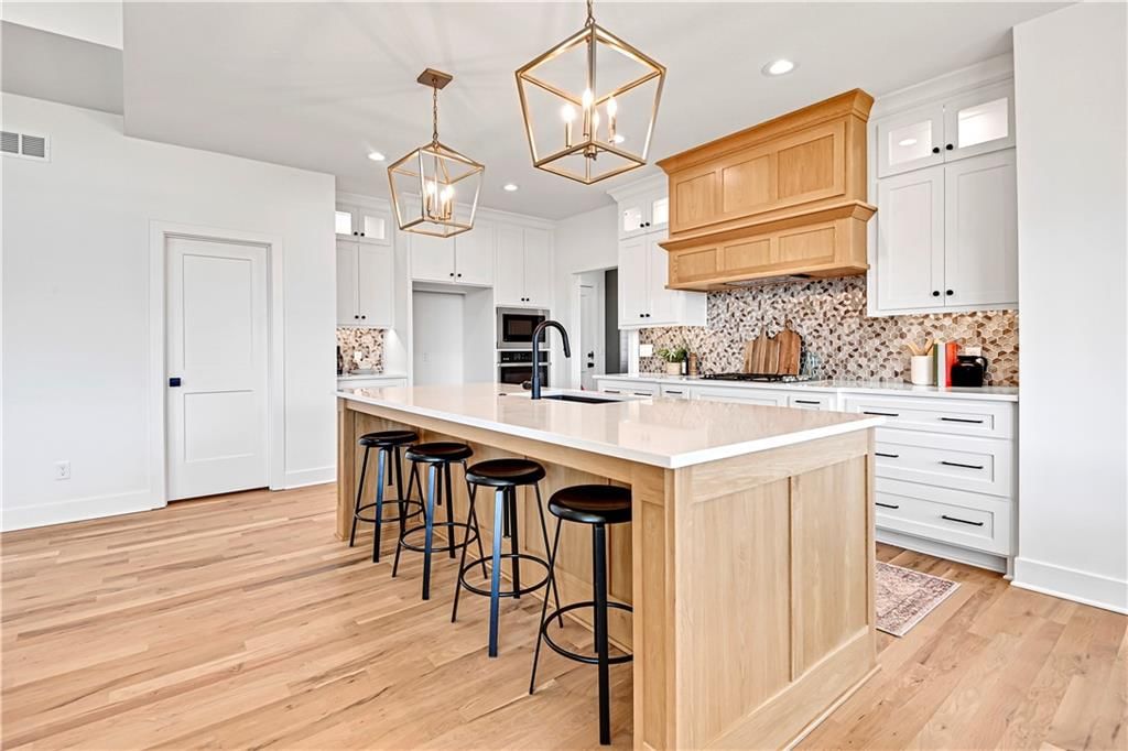 17413 Parkhill Street — photo 44