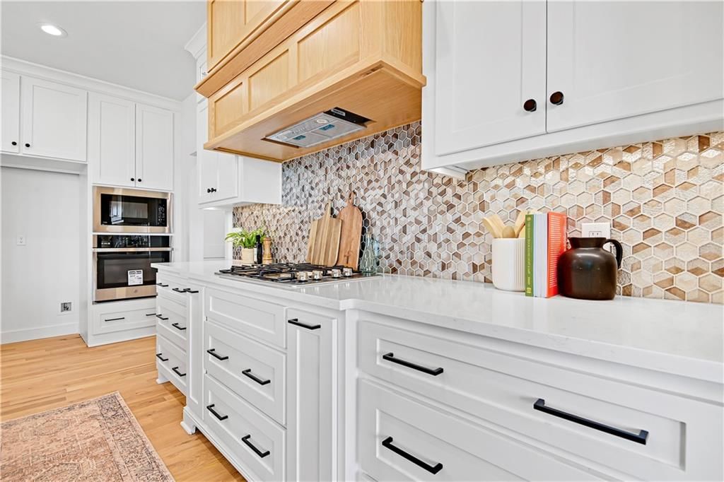 17413 Parkhill Street — photo 45