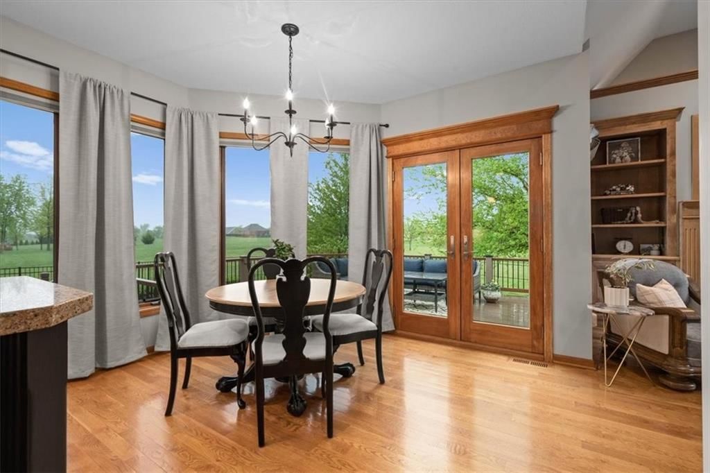 11610 S Walnut Street — photo 13