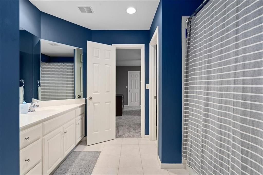 11610 S Walnut Street — photo 23