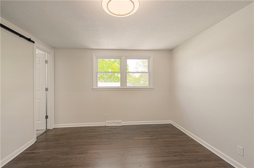4405 NW 50th Street — photo 11