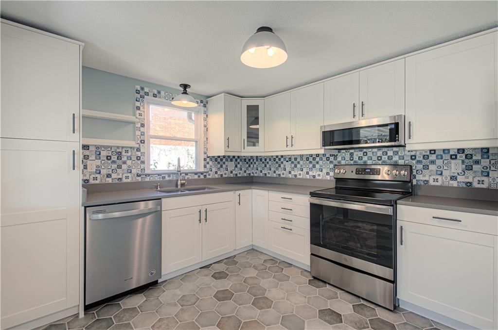 4405 NW 50th Street — photo 5