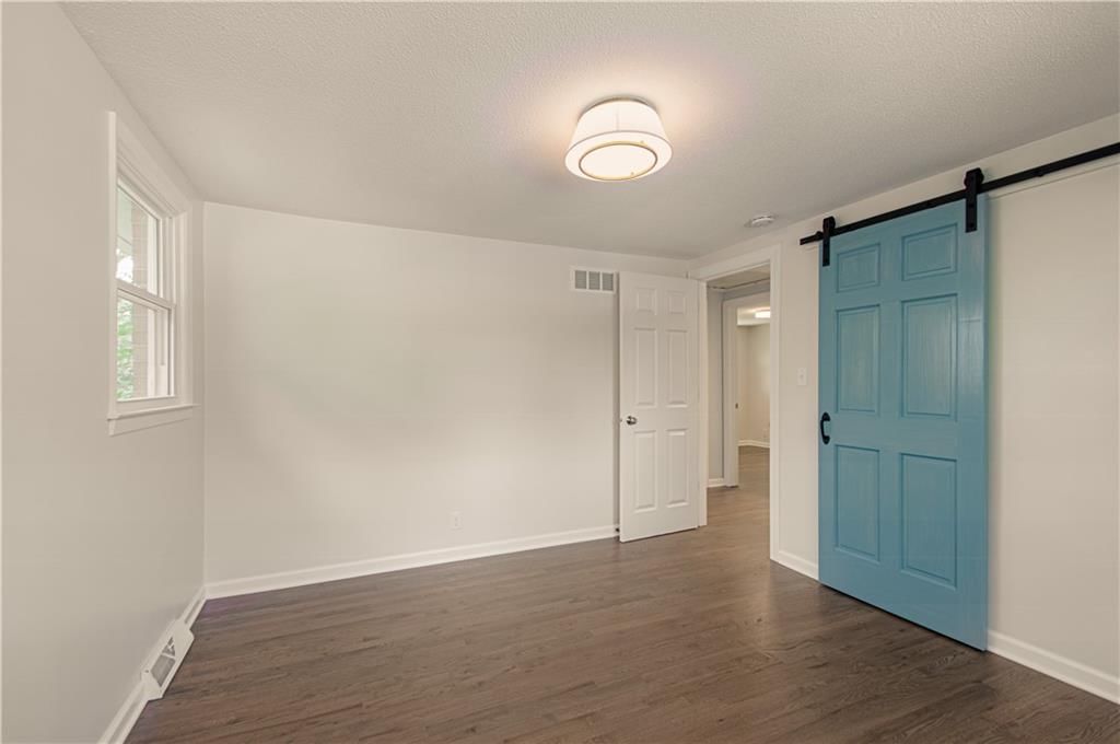 4405 NW 50th Street — photo 9