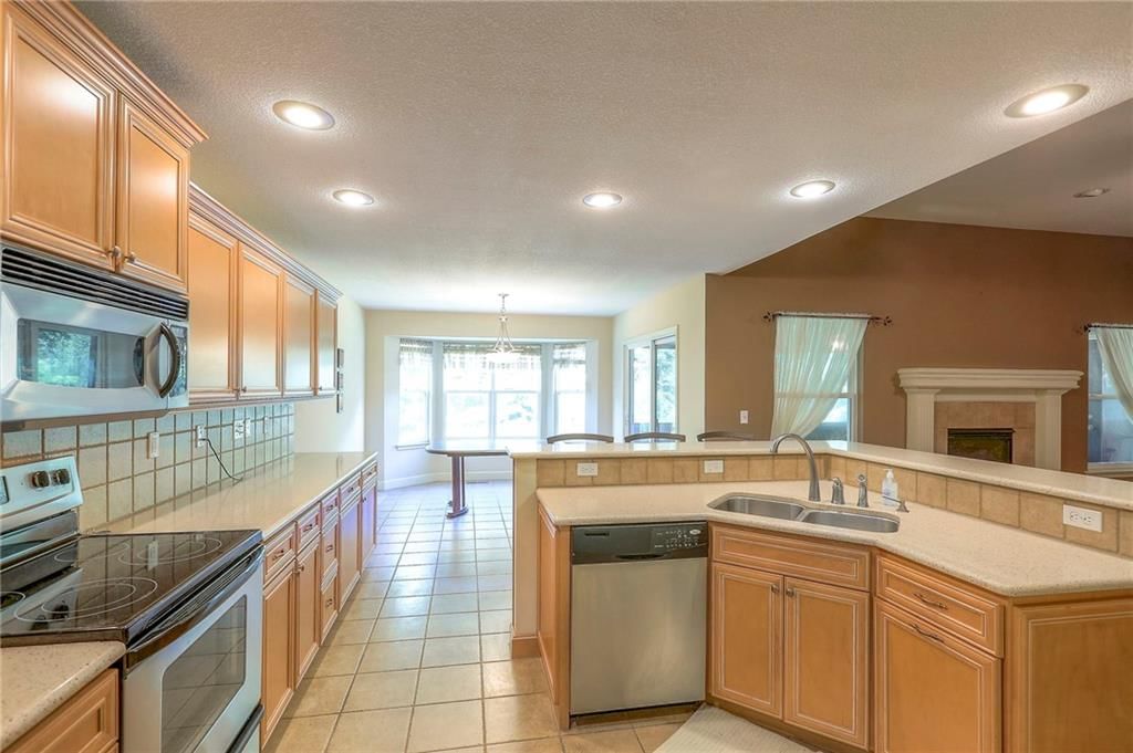 2820 S Woodbury Drive — photo 12