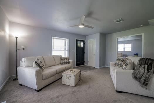 127 E Walnut Street — photo 14