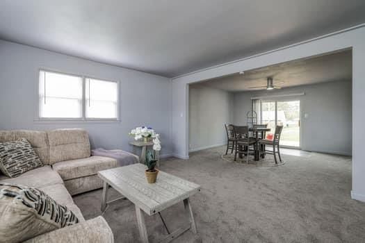 127 E Walnut Street — photo 18