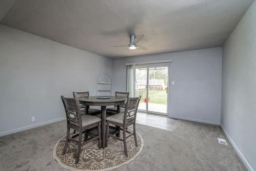 127 E Walnut Street — photo 19