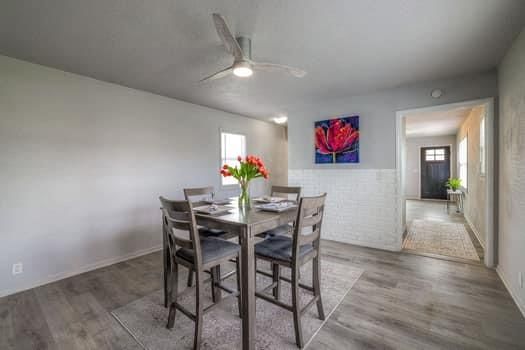 127 E Walnut Street — photo 29