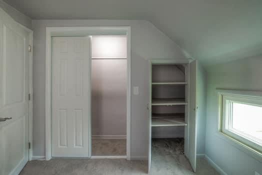 127 E Walnut Street — photo 36