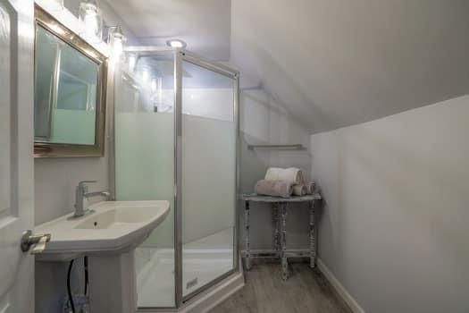 127 E Walnut Street — photo 37