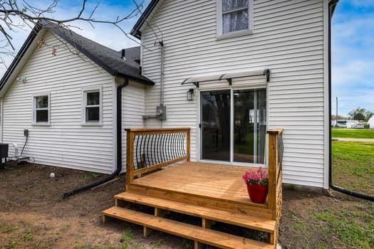 127 E Walnut Street — photo 9