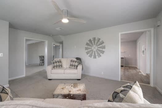 127 E Walnut Street — photo 10