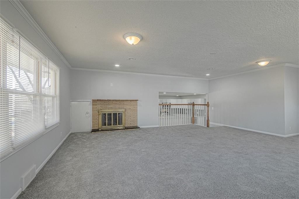 5404 Woodson Road — photo 30