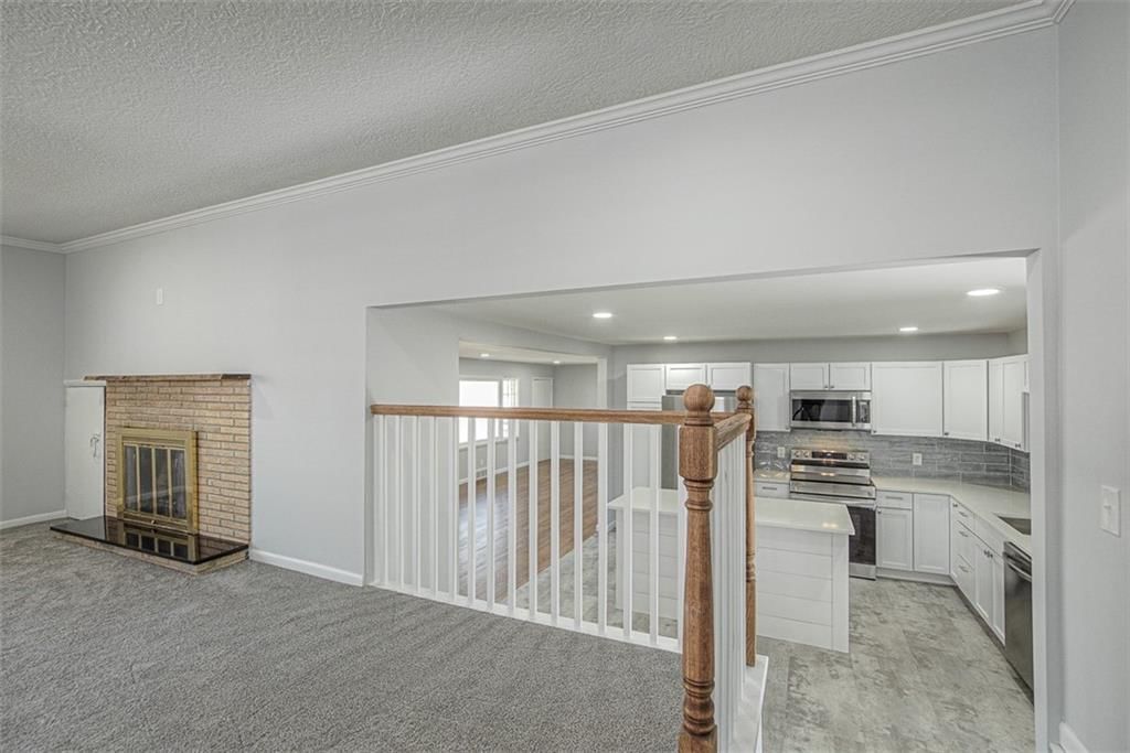 5404 Woodson Road — photo 31
