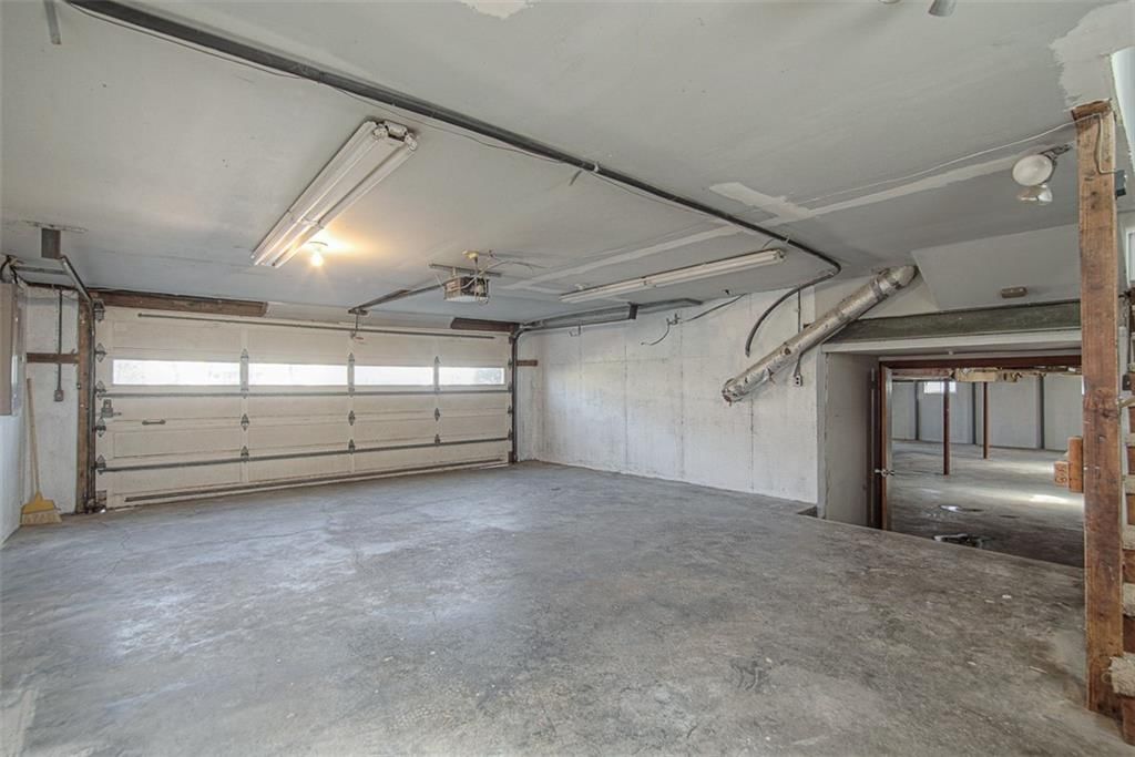 5404 Woodson Road — photo 43