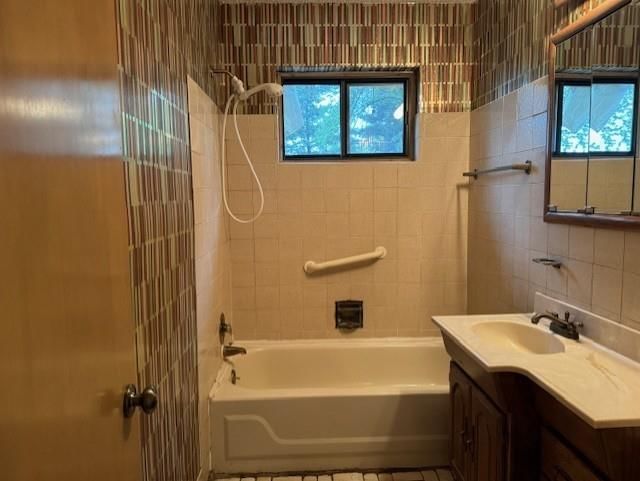 205 NE 65th Street — photo 4