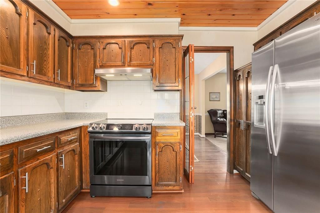 4901 NW 80th Street — photo 8