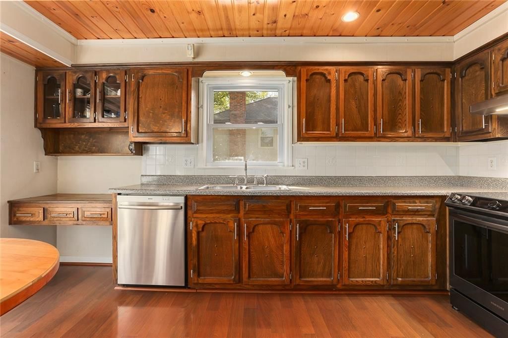 4901 NW 80th Street — photo 9