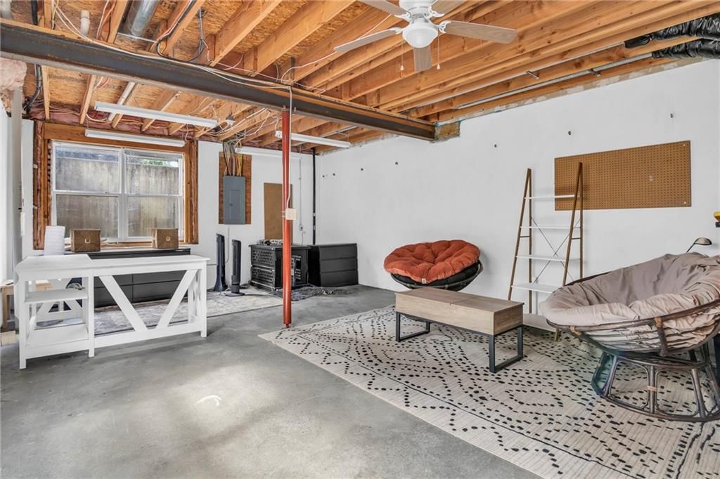 12712 Walker Avenue — photo 27
