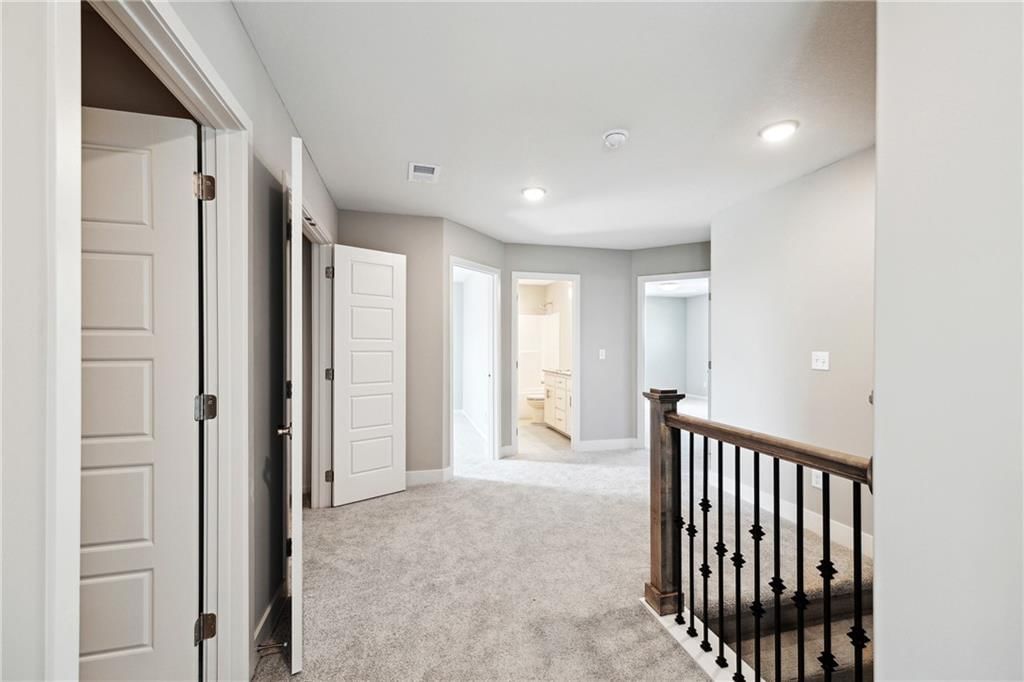 10303 N Winchester Avenue — photo 13