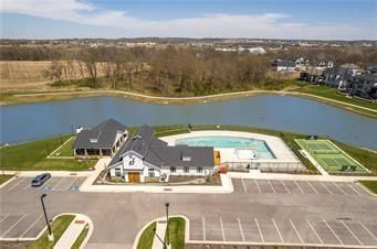 7610 N Tullis Avenue — photo 36