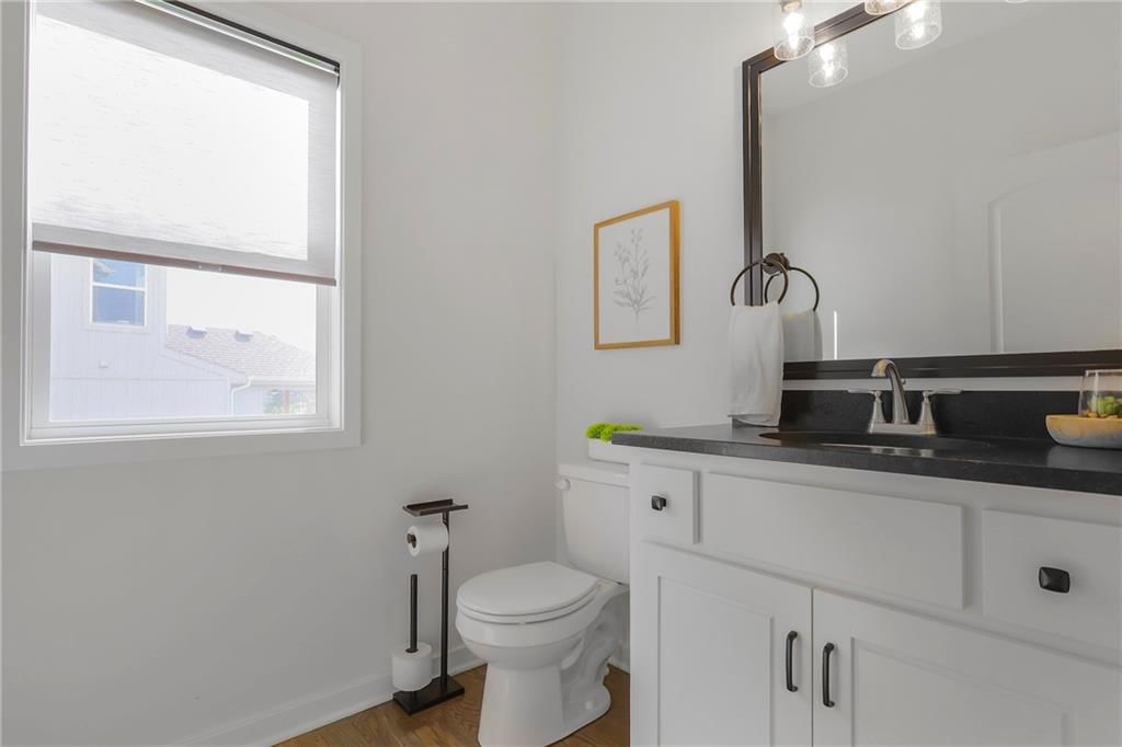 7610 N Tullis Avenue — photo 10