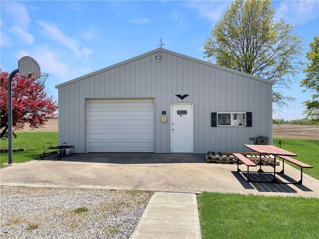 19562 FF Highway — photo 8