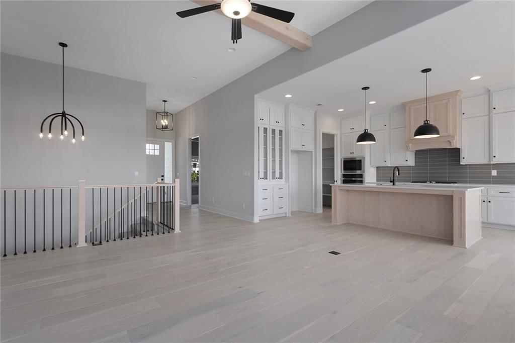 13465 W 177th Street — photo 7