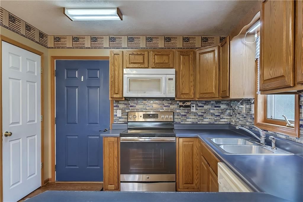 28601 Ellmaker Road — photo 12