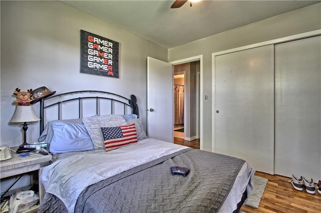 1305 W Benton Street — photo 16
