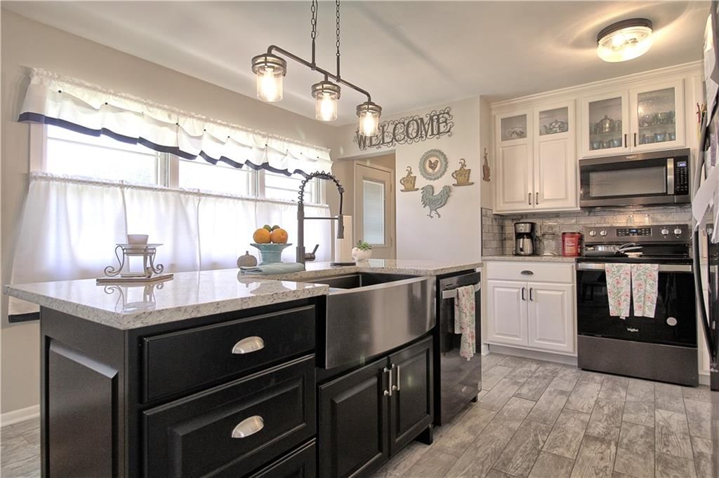 1305 W Benton Street — photo 8