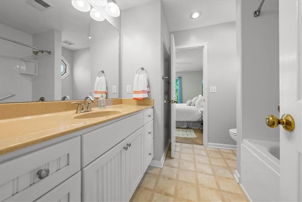 5405 W 153rd Street — photo 20
