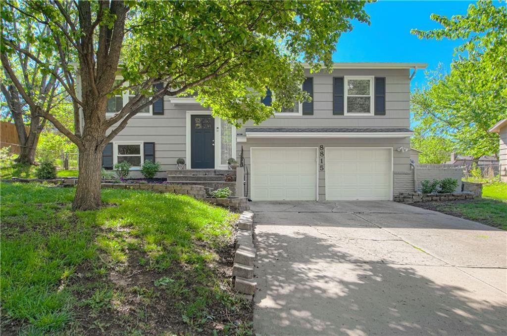 8815 W 89th Street — photo 2