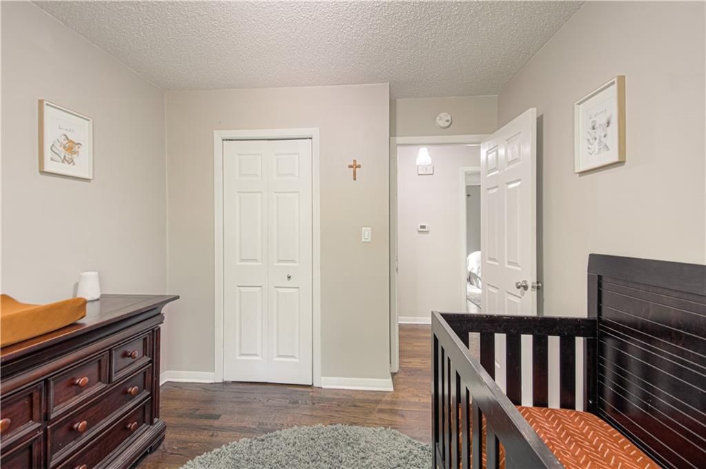 8815 W 89th Street — photo 19