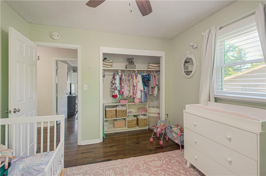 8815 W 89th Street — photo 21