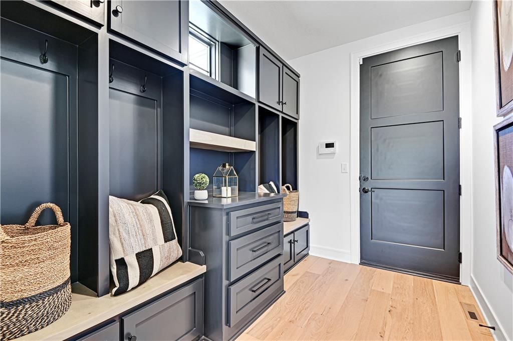 17024 Parkhill Street — photo 20