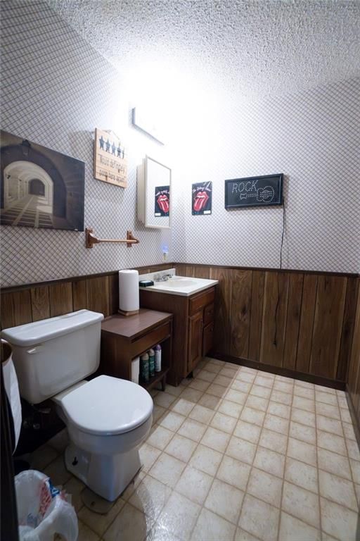 301 Valley Drive — photo 14