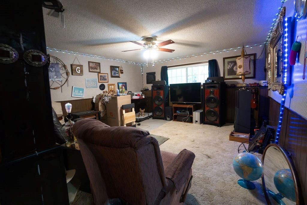 301 Valley Drive — photo 15