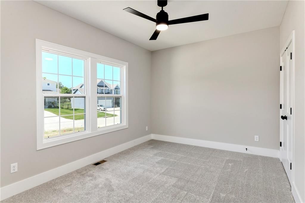 1836 SW Sage Canyon Road — photo 6