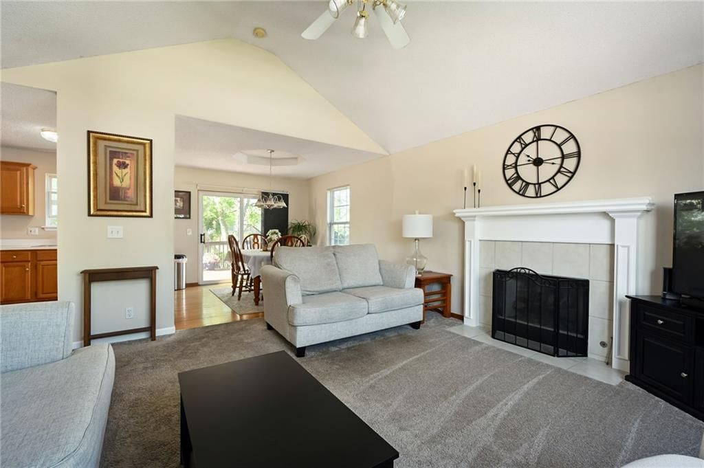 261 W Mockingbird Street — photo 7