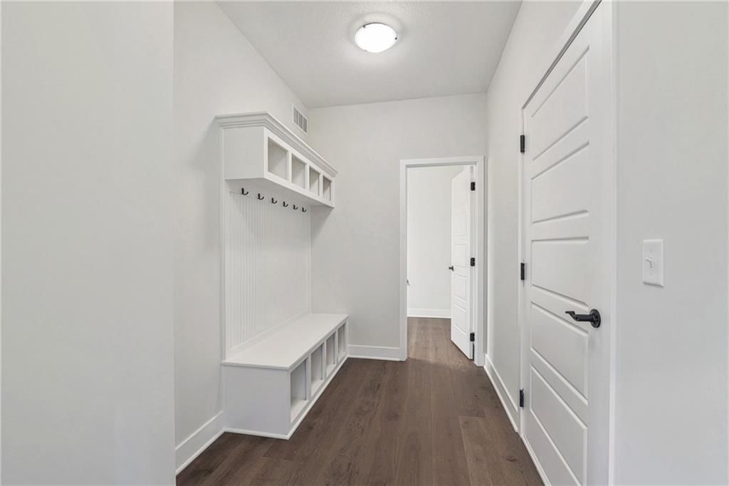 10326 N Winchester Avenue — photo 15