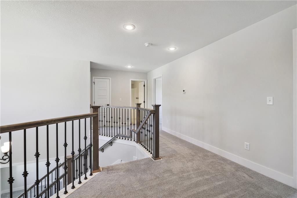 10326 N Winchester Avenue — photo 18